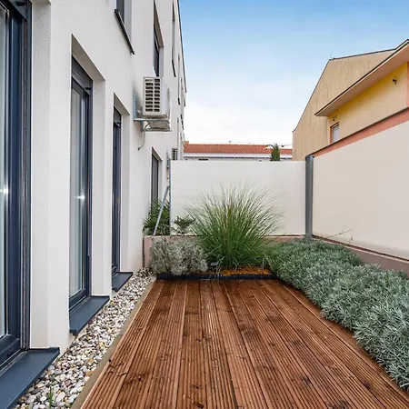 1 Bedroom Beautiful In Appartamento Zara